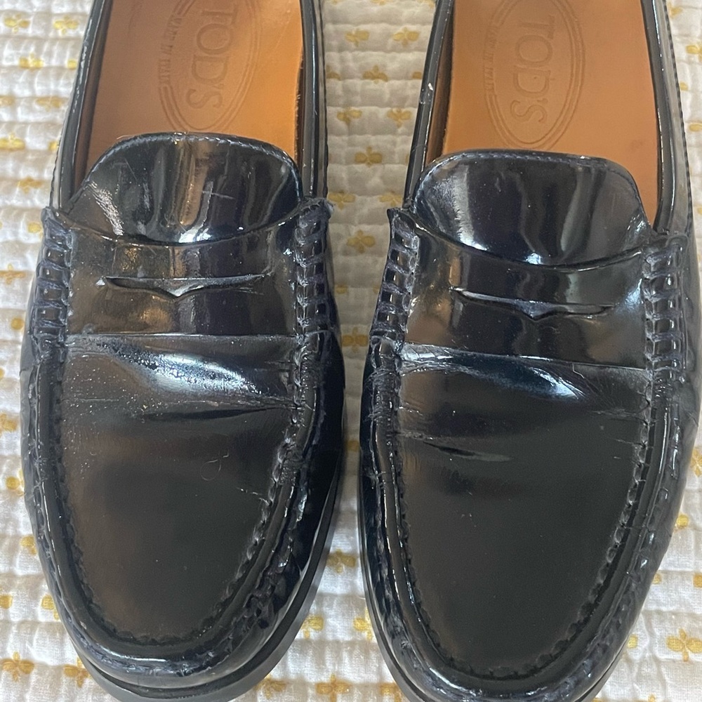 ⭐️Tod's classic Black Penny Loafer